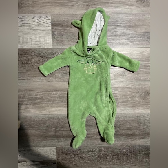 Other - 3-6M Baby Fleece One Piece Star Wars Yoda